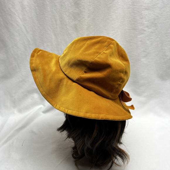 Vintage Mr. John Juniorette Susannah Pels Women’s Gold Velvet Mod Bucket Hat - Picture 4 of 8